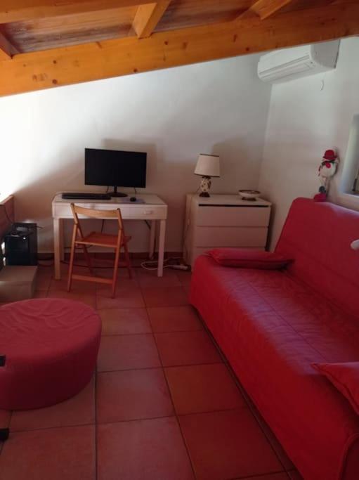 Askalosia Villa Áyios Yeóryios Luaran gambar