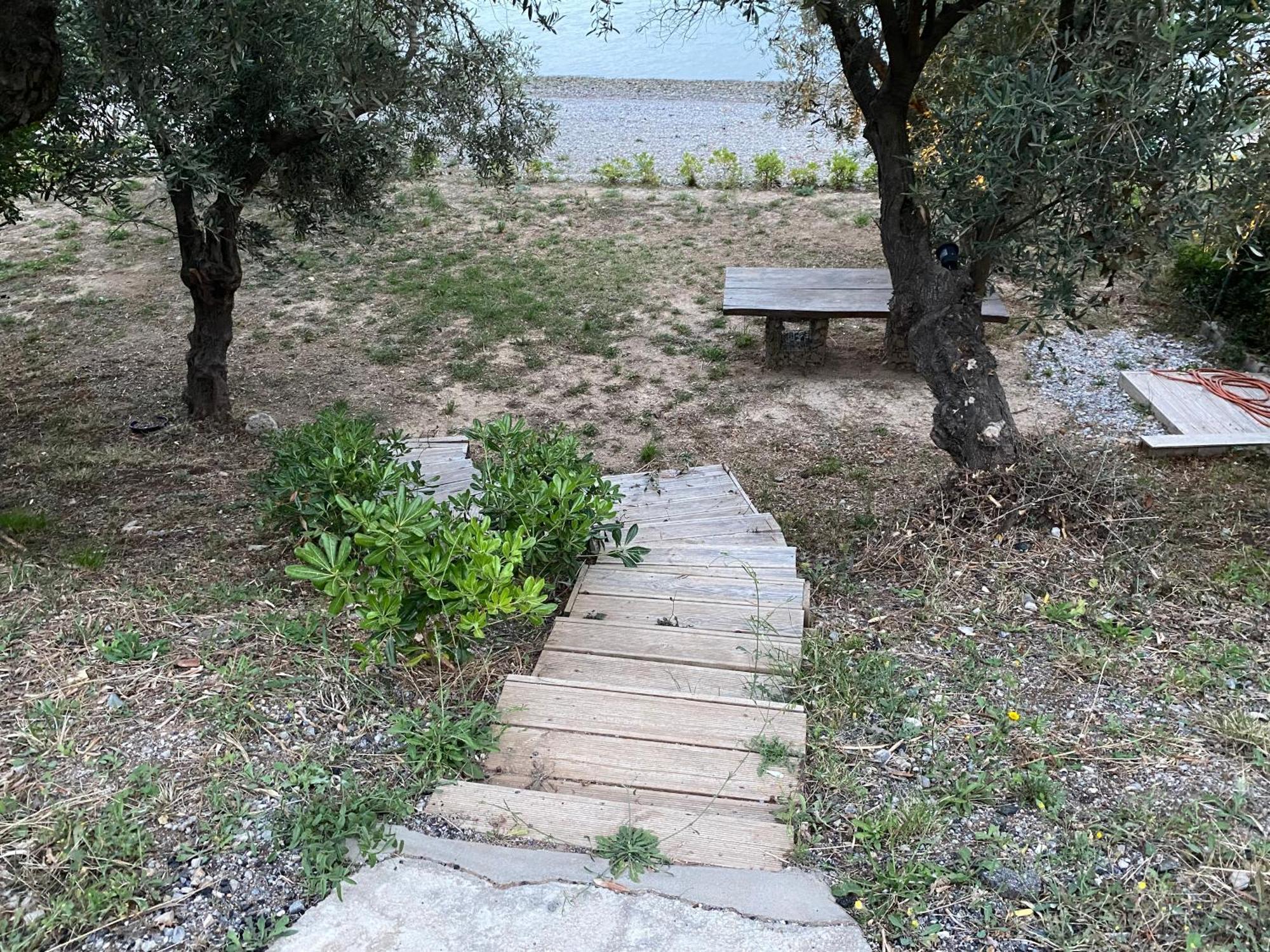 Askalosia Villa Áyios Yeóryios Luaran gambar